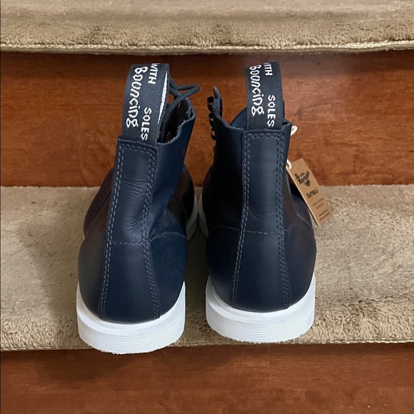 NWT Dr. Martens Blue High-Top Sneakers Size 12 U.S. - Picture 8 of 12